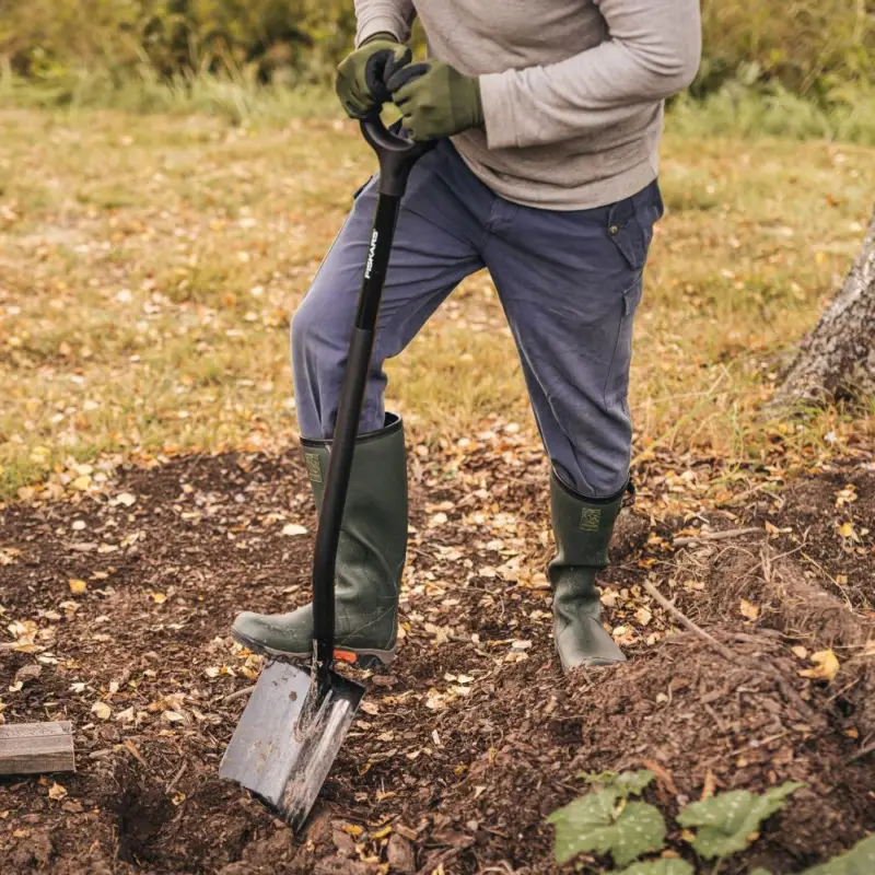 Billig FISKARS Gärtnerspaten spitz Ergonomic Pro