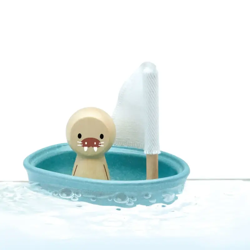 Begrenztes Angebot Plan Toys - Badewannen Spielzeug - Segelboot Modern Rustic, Gummibaumholz