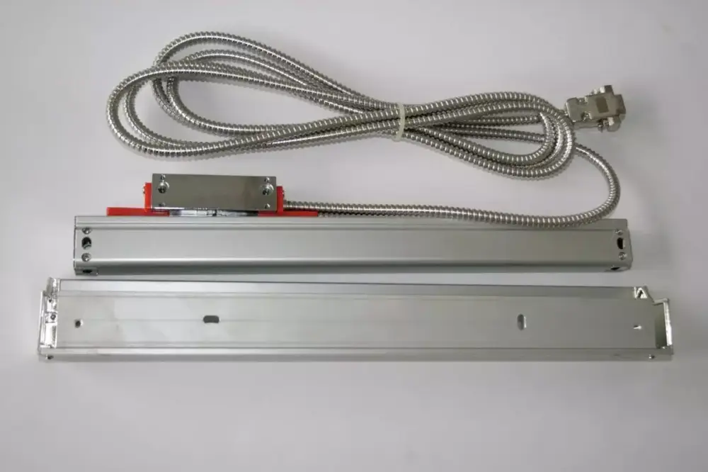 Angebot Glasmessstab Mod. KA 200/130 5μm für digitale Positionsanzeige SINOIP53Verfahrweg 130mmEinbaulänge 233mm