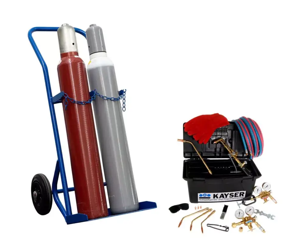 AUTOGEN-Komplett-Set Montagebox KE 17/5m - Set / 10 l bestehend aus:1Stk.Stahlflasche 10 lt54250 UN 1072 Sauerstoff,verdichtet Klasse 2, ADR1Stk.Stahlflasche 10 lt54260 UN 1001 Acetylen,gelöst Klasse 2, ADR*Beförderung ohne Überschreitung der in Unterabschnitt 1.1.3.6 festgesetzten Freigrenzen1Stk.Stahlflaschenw. für 2x10 lt.584011Stk.Montagebox KE 17572785 m Zwillingsschlauch (=bei Art. 57258 beigepackt) Top-Angebot